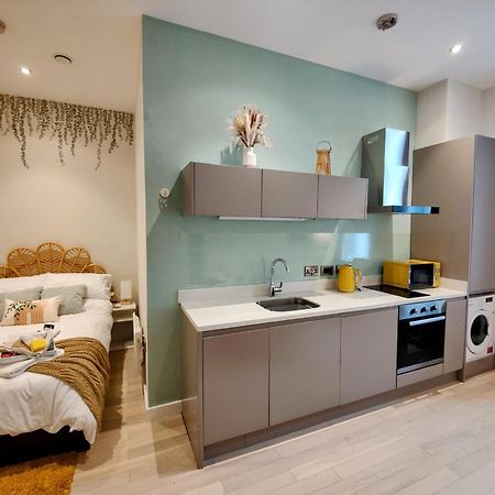 Liverpool Gem: Cozy Studio Retreat 外观 照片